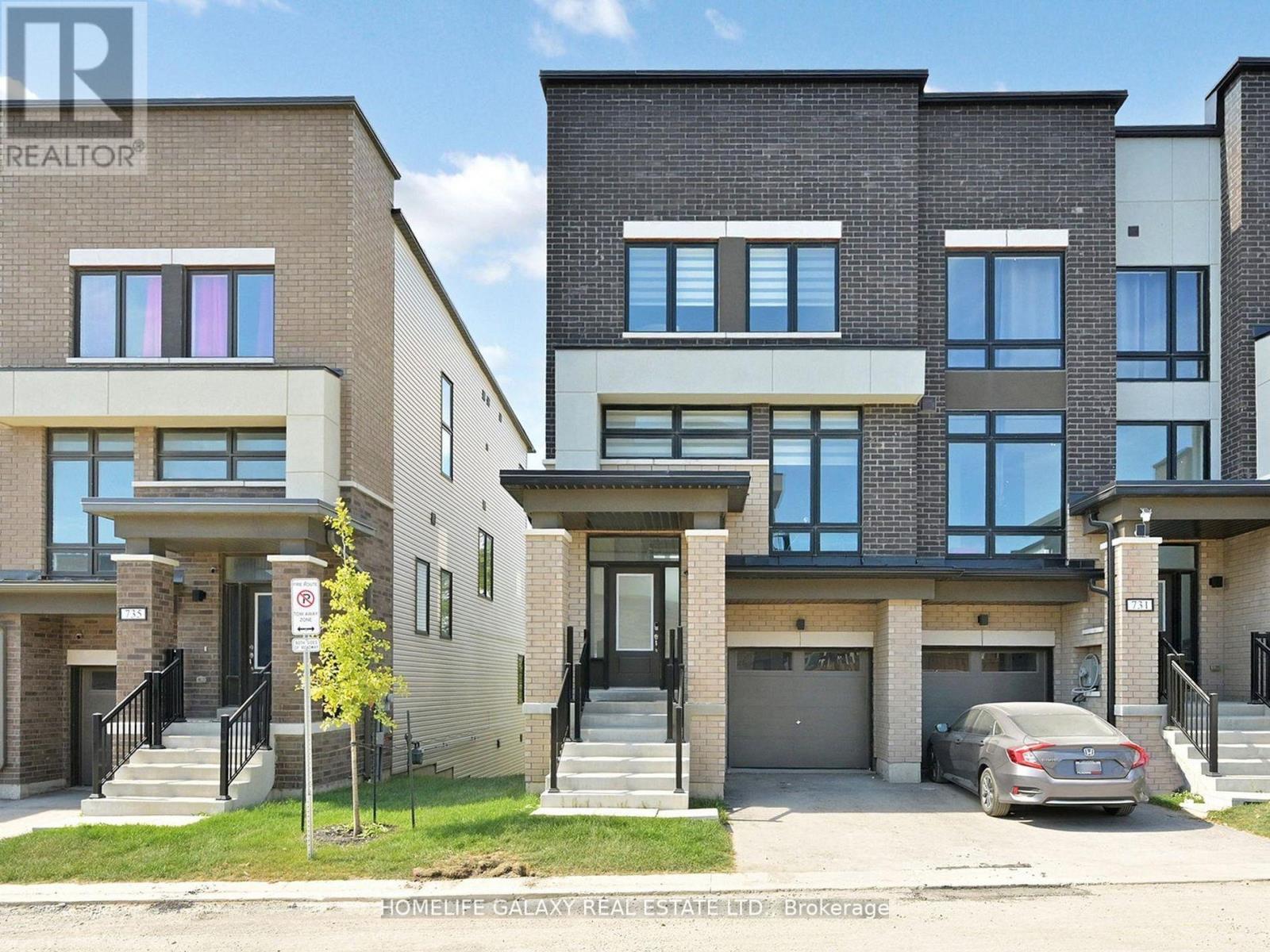 733 Heathrow Path, Oshawa, Ontario  L1K 3G4 - Photo 1 - E12409687