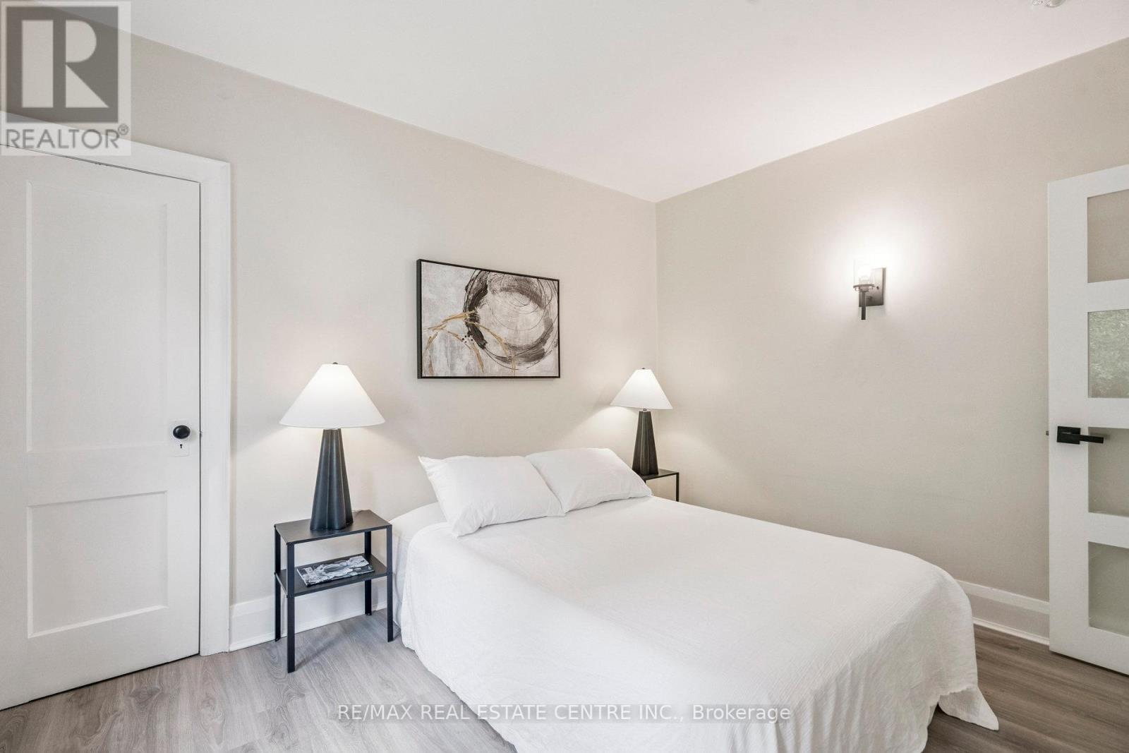 196 Silvercreek Parkway S, Guelph, Ontario  N1H 3S7 - Photo 26 - X12409458