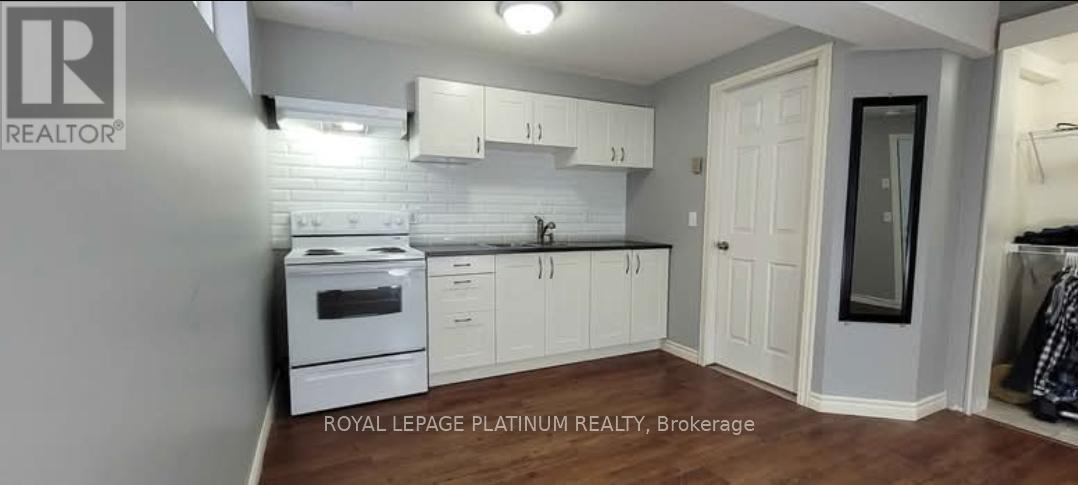 41 Milson Crescent, Guelph, Ontario  N1C 1G9 - Photo 6 - X12409460