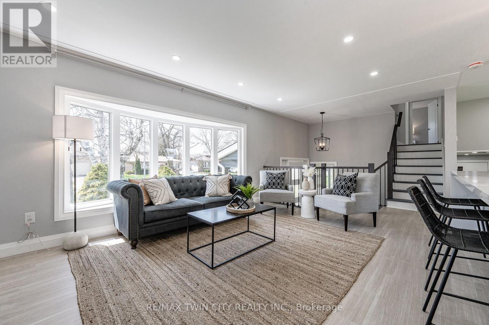 34 Bradley Drive, Kitchener, Ontario  N2A 1K4 - Photo 10 - X12409483