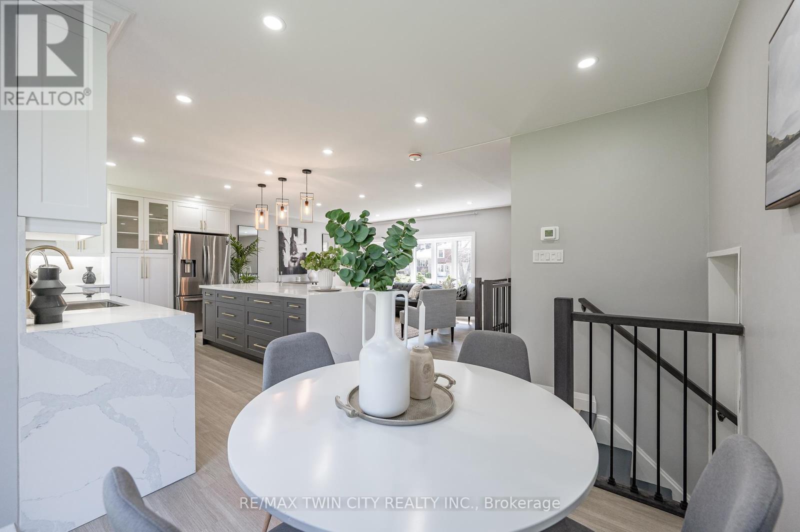 34 Bradley Drive, Kitchener, Ontario  N2A 1K4 - Photo 14 - X12409483