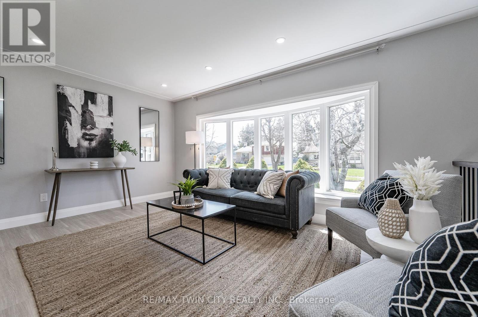 34 Bradley Drive, Kitchener, Ontario  N2A 1K4 - Photo 7 - X12409483
