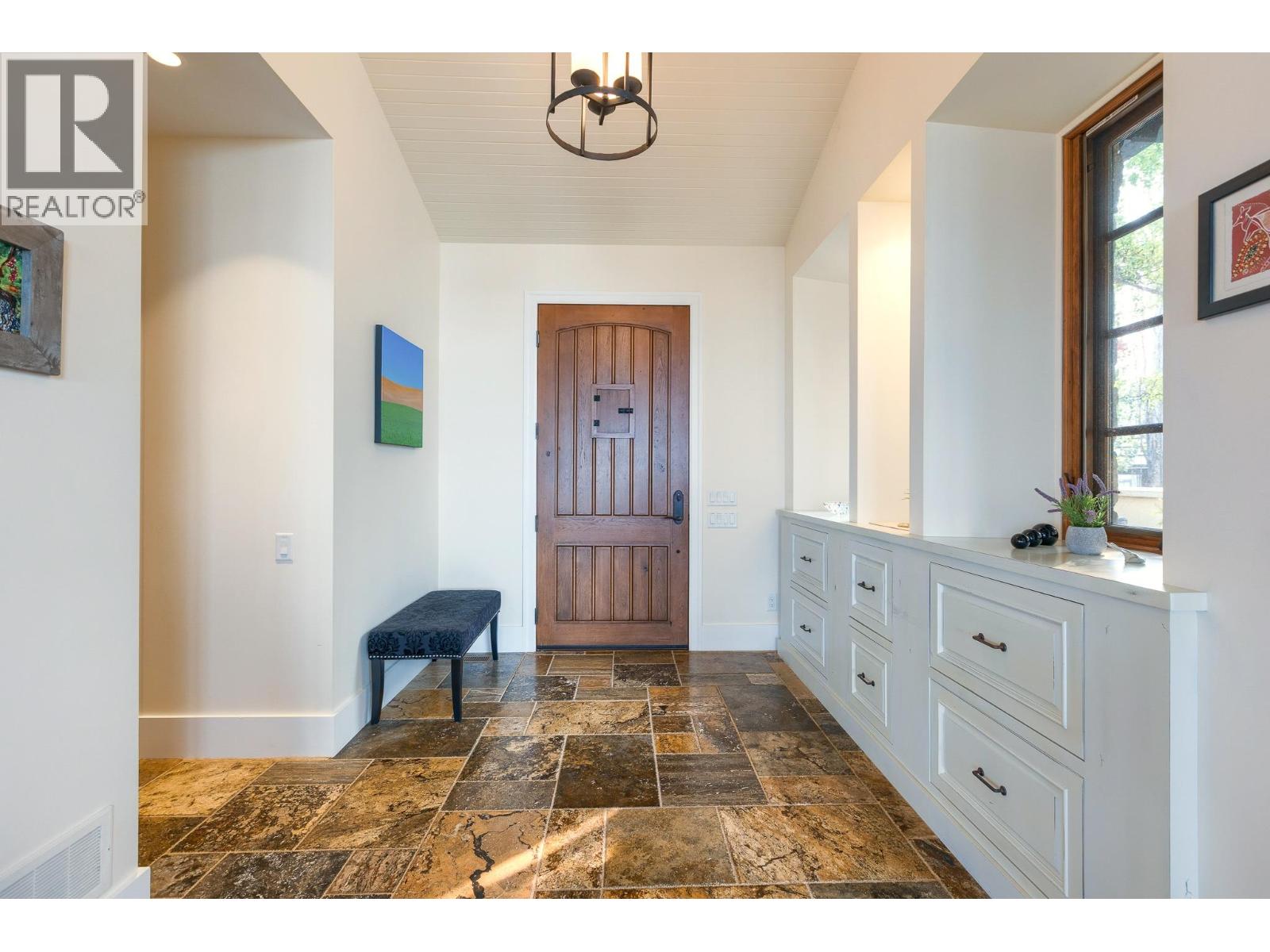 2457 Selkirk Drive, Kelowna, British Columbia  V1V 2R7 - Photo 23 - 10360814