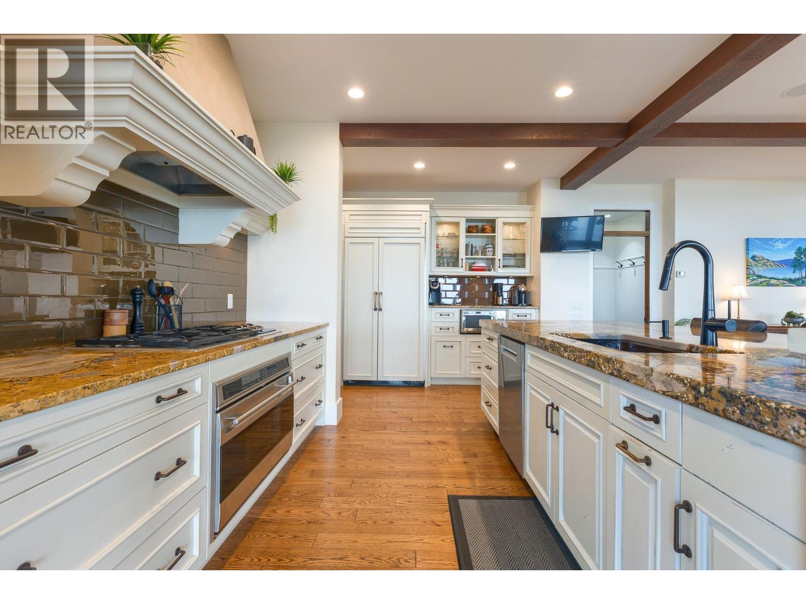 2457 Selkirk Drive, Kelowna, British Columbia  V1V 2R7 - Photo 31 - 10360814