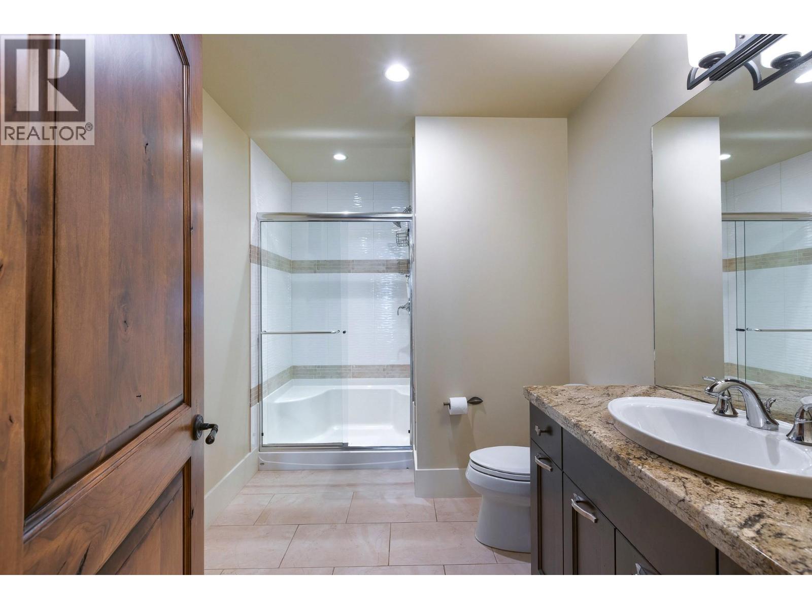 2457 Selkirk Drive, Kelowna, British Columbia  V1V 2R7 - Photo 52 - 10360814