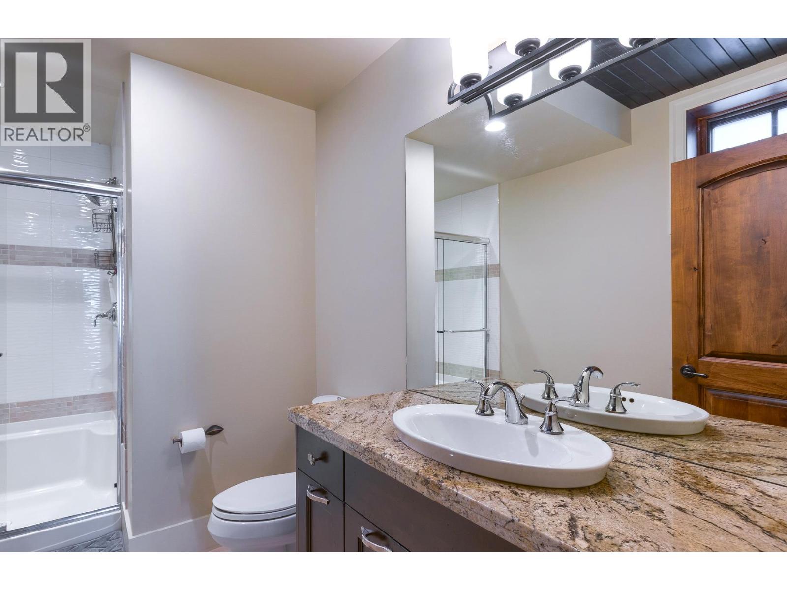 2457 Selkirk Drive, Kelowna, British Columbia  V1V 2R7 - Photo 53 - 10360814
