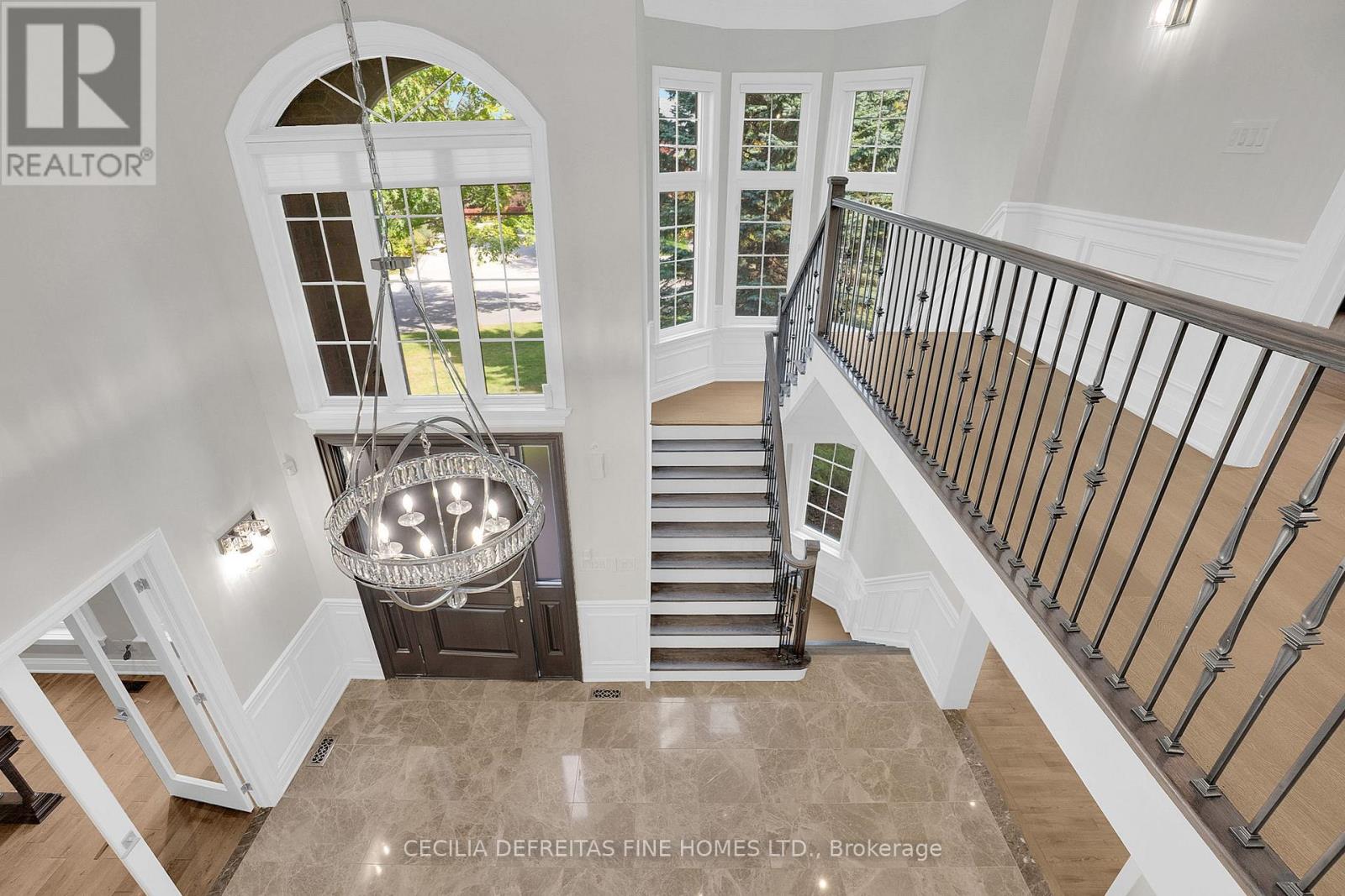 74 Mactaggart Drive, King (Nobleton), Ontario  L0G 1N0 - Photo 22 - N12409589