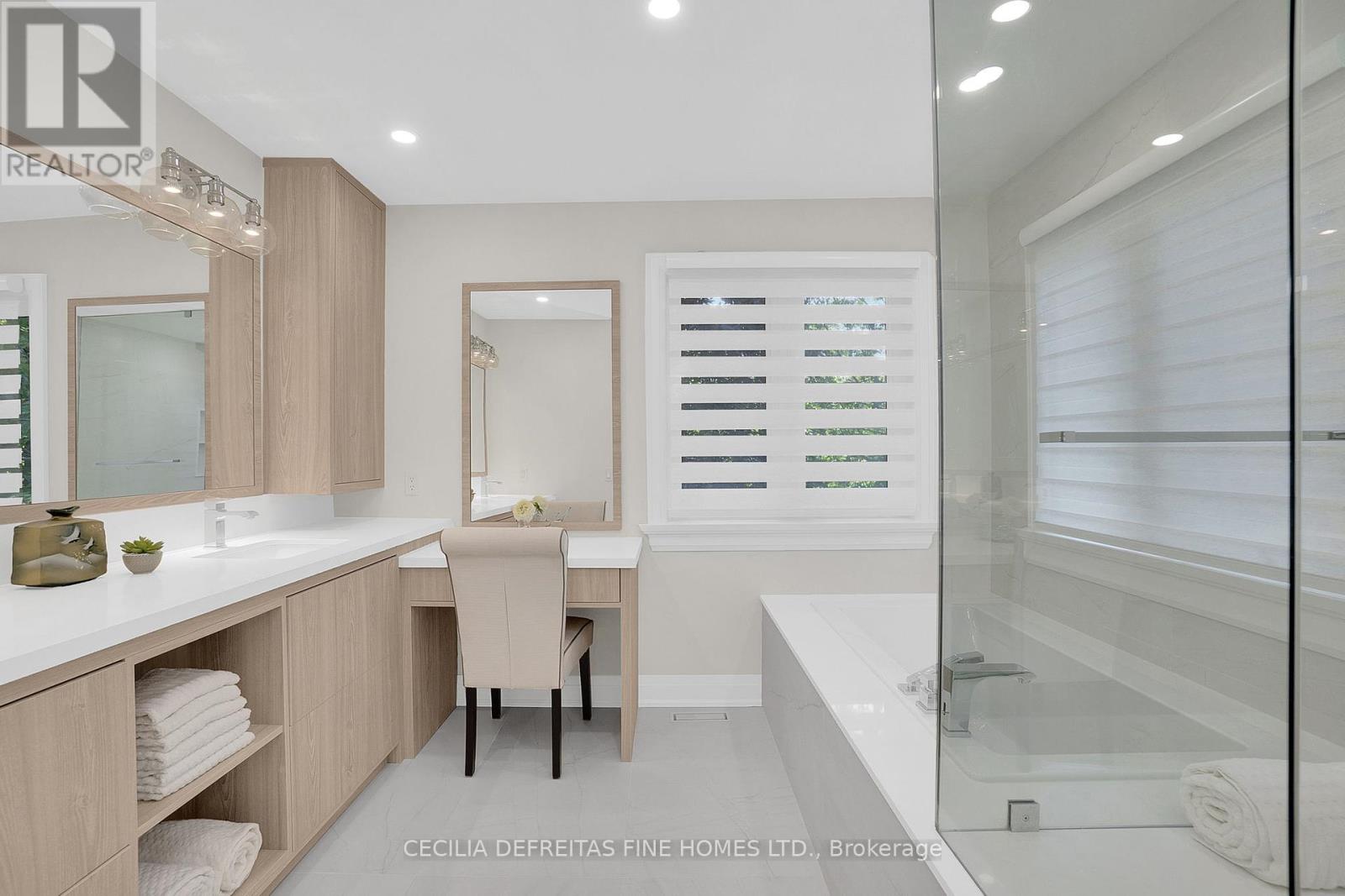 74 Mactaggart Drive, King (Nobleton), Ontario  L0G 1N0 - Photo 29 - N12409589