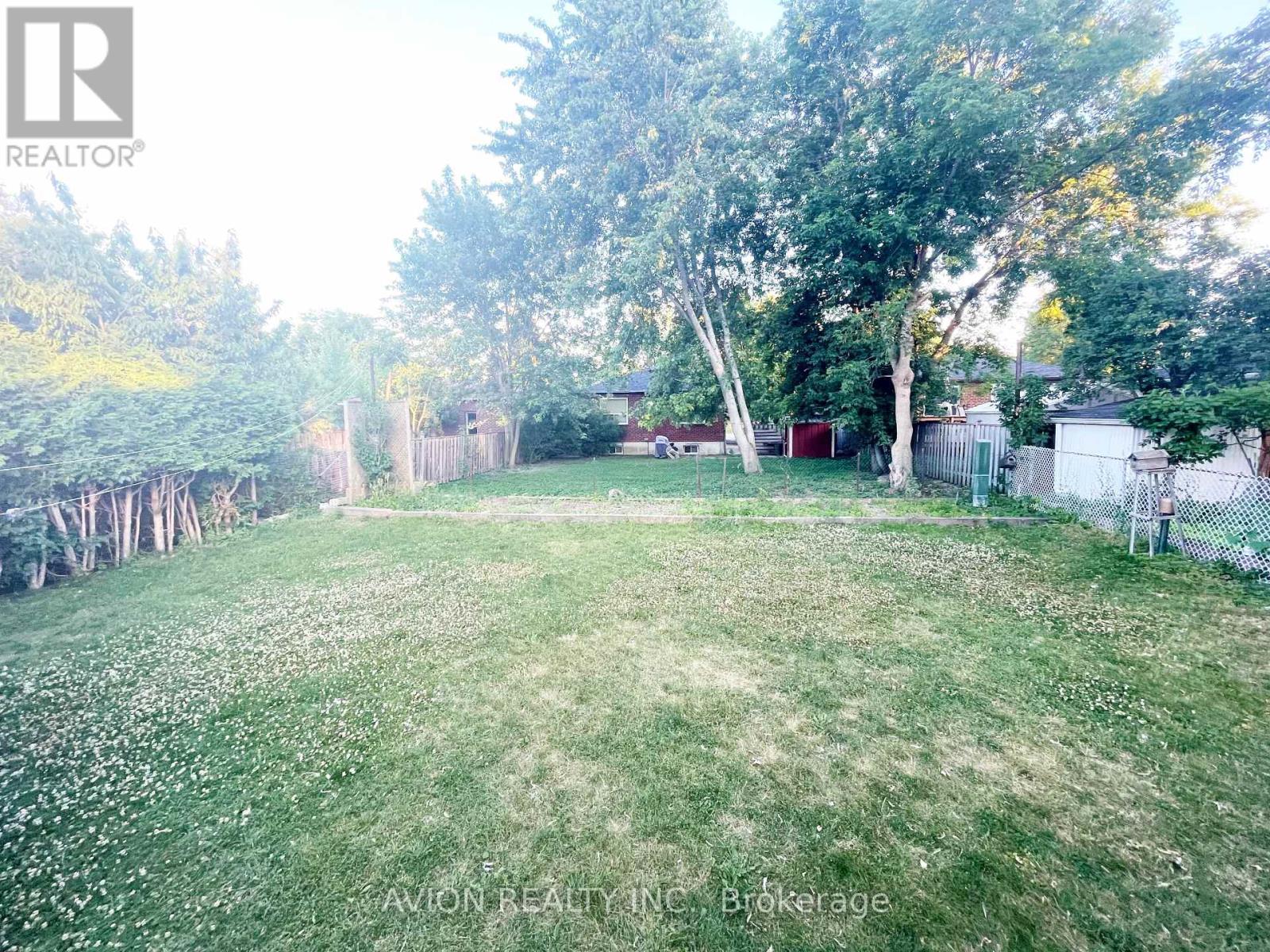 Upper - 316 Gells Road, Richmond Hill, Ontario  L4C 3A6 - Photo 14 - N12409661