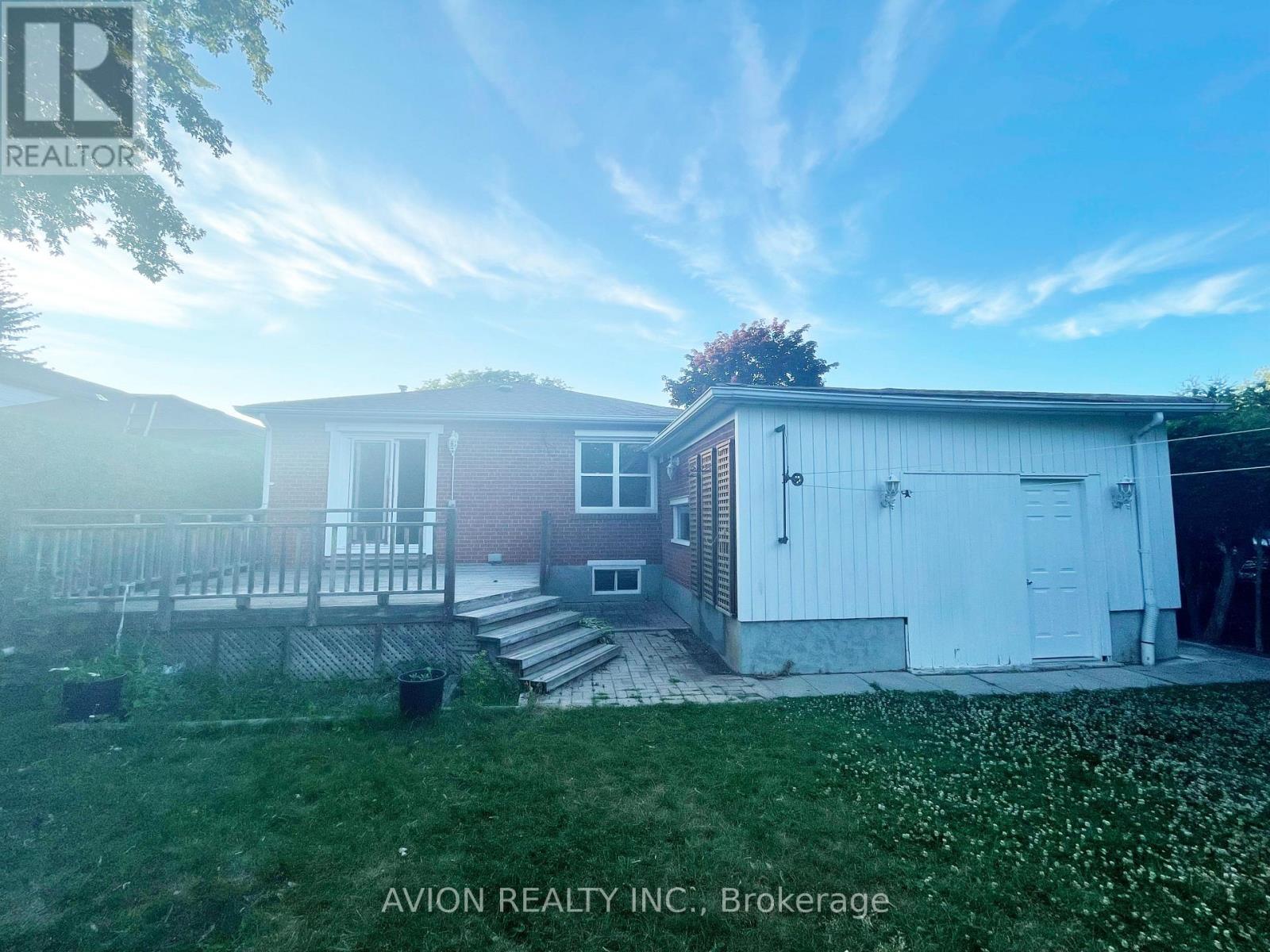 Upper - 316 Gells Road, Richmond Hill, Ontario  L4C 3A6 - Photo 15 - N12409661