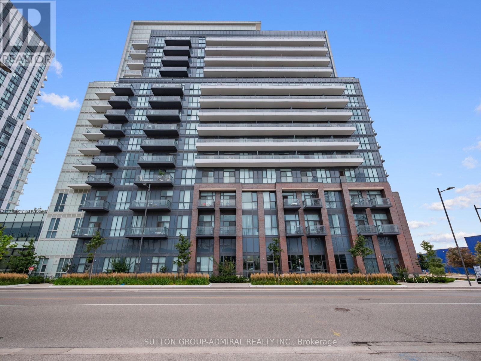 1607 - 10 HONEYCRISP CRESCENT, Vaughan, Ontario