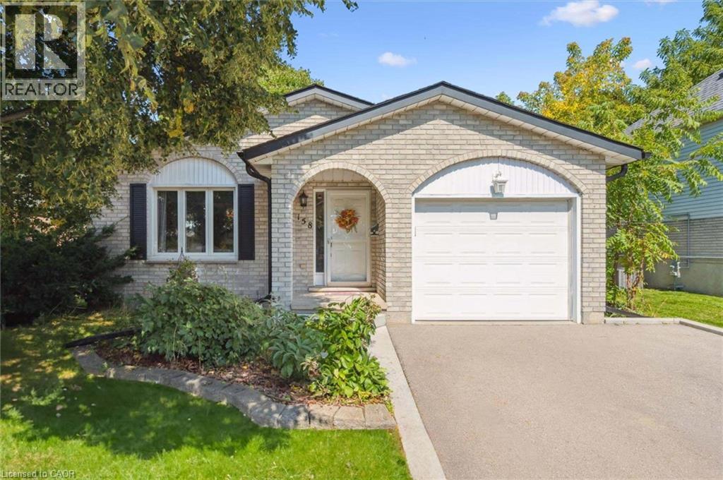 158 BARNICKE Drive, Cambridge, Ontario