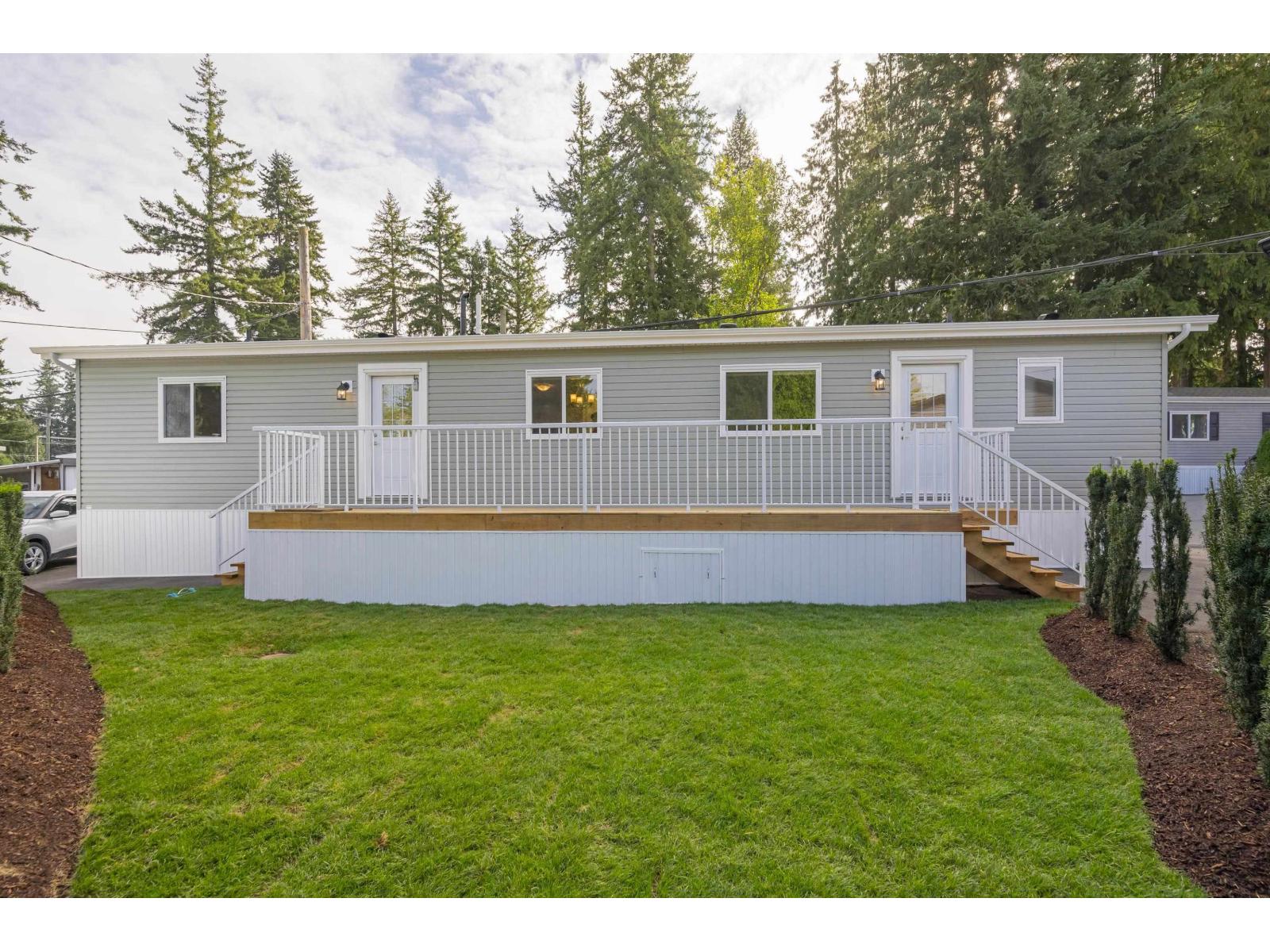 19 24330 FRASER HIGHWAY, Langley, British Columbia
