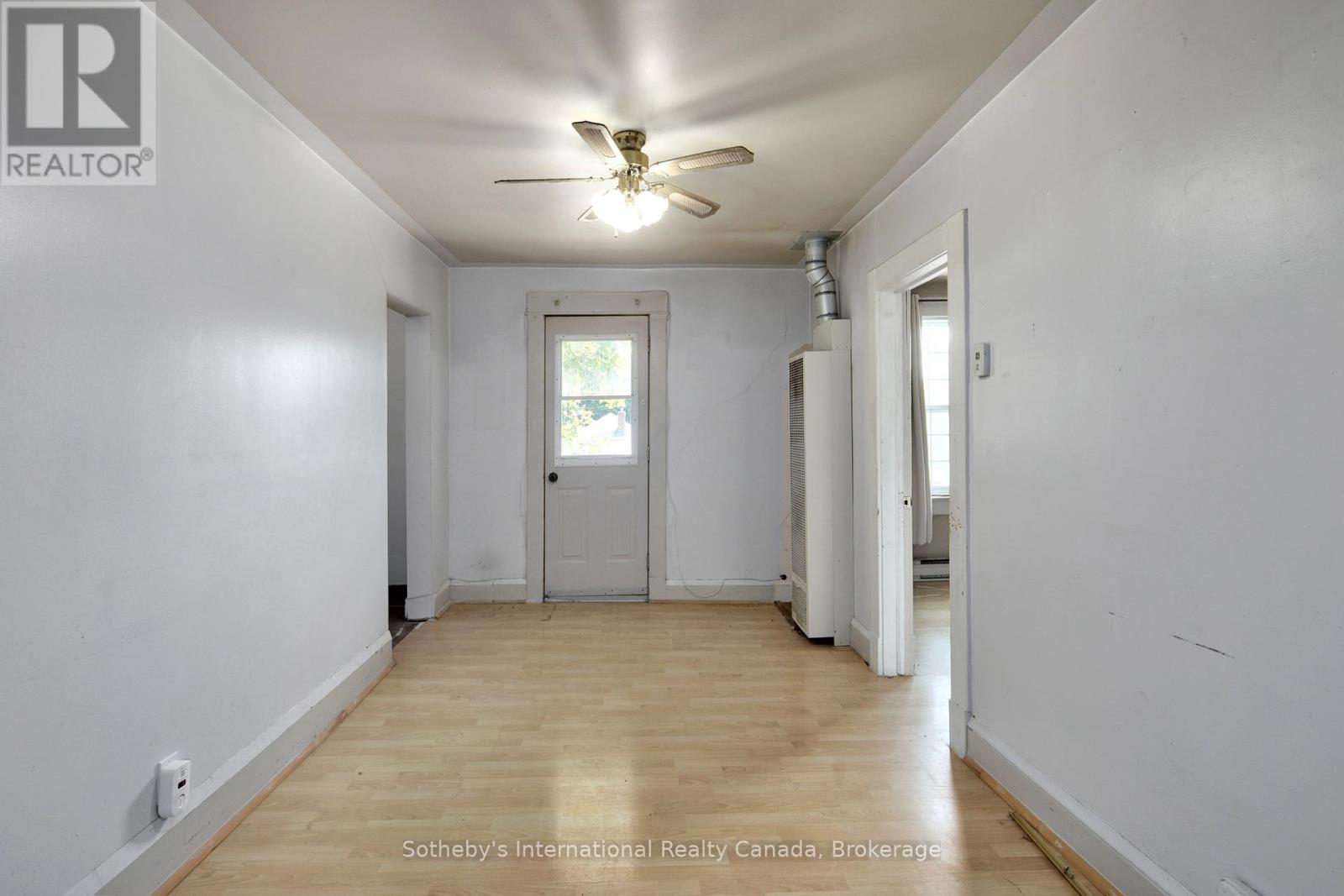104 Sykes Street S, Meaford, Ontario  N4L 1W9 - Photo 12 - X12409801