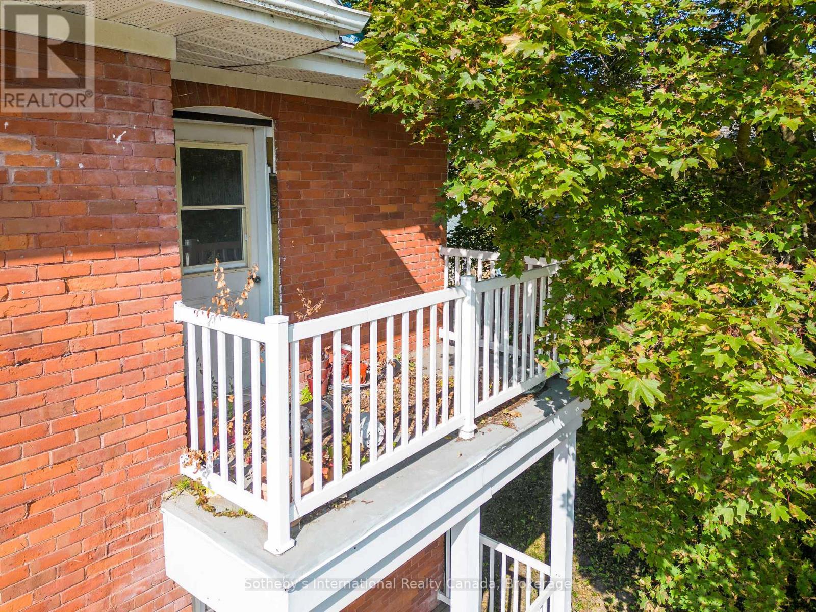 104 Sykes Street S, Meaford, Ontario  N4L 1W9 - Photo 13 - X12409801