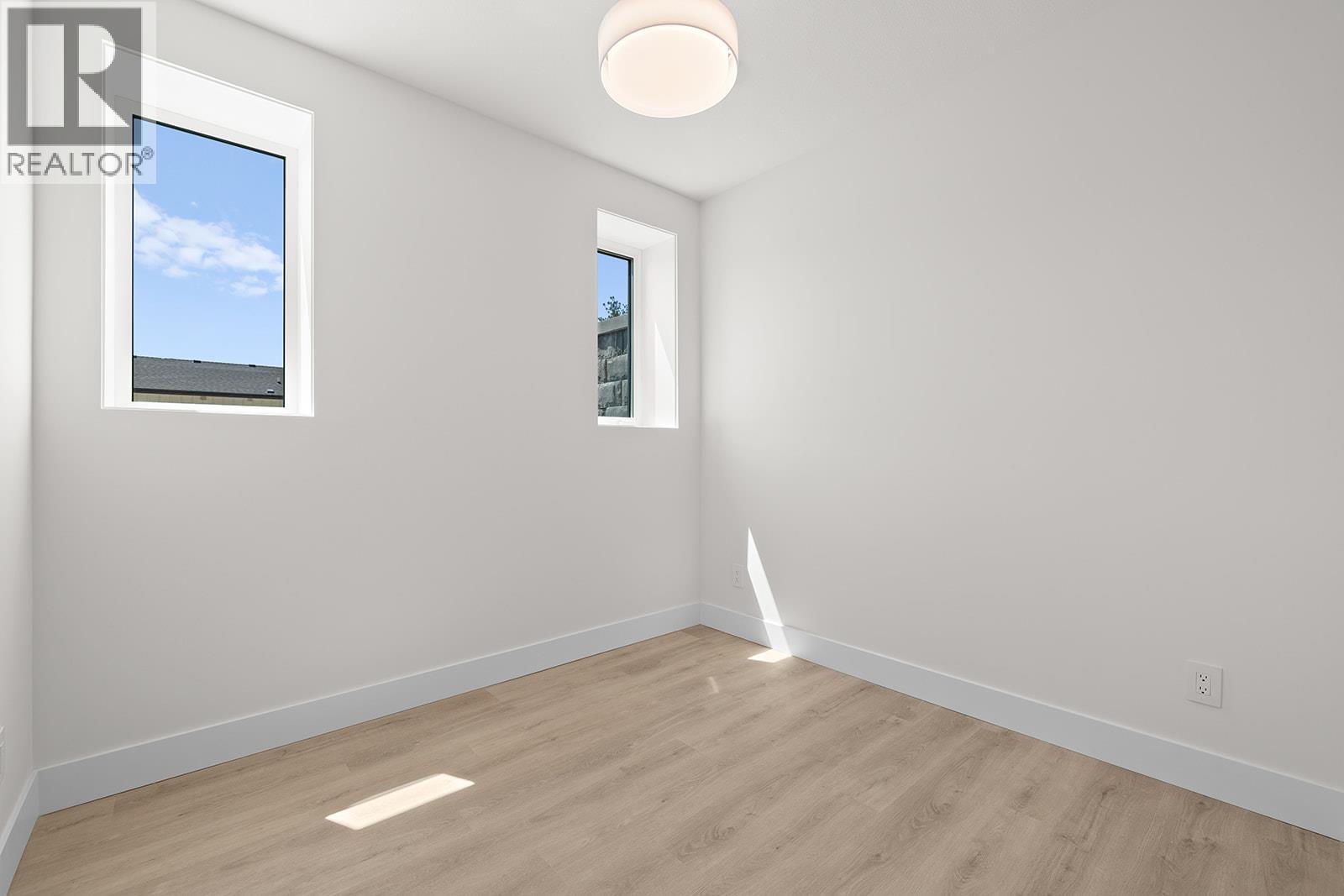 3462 Hilltown Close Kelowna Photo 40