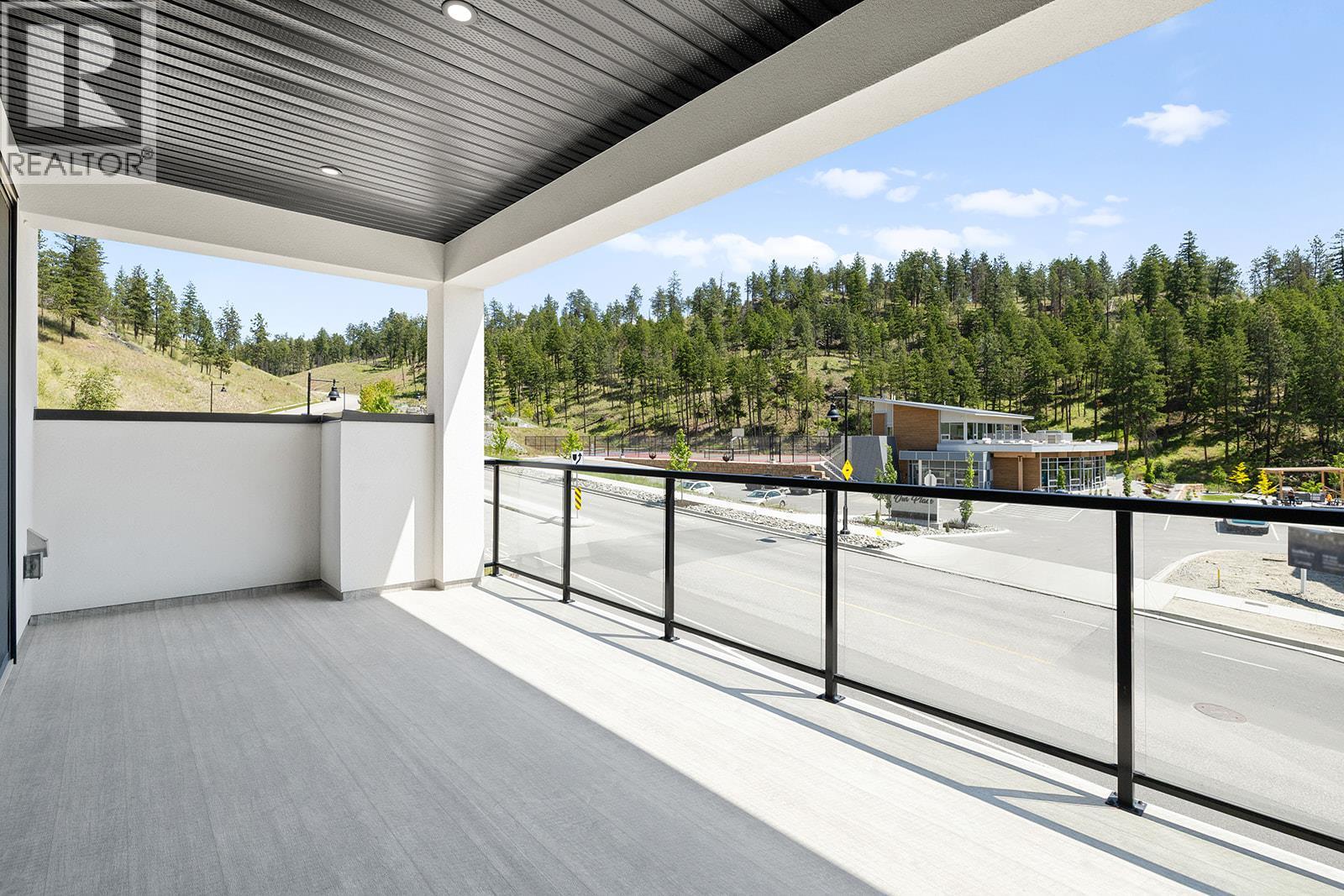 3462 Hilltown Close Kelowna Photo 18