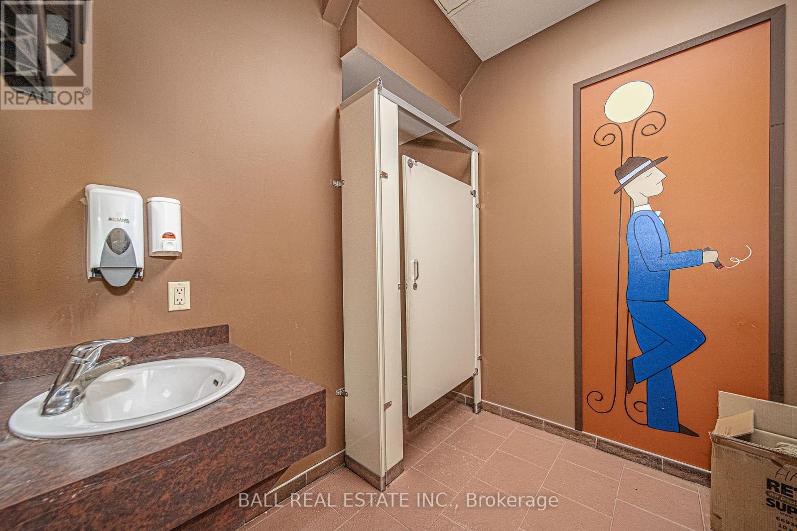 212 Highland Street, Dysart Et Al, Ontario  K0M 1S0 - Photo 27 - X12409755