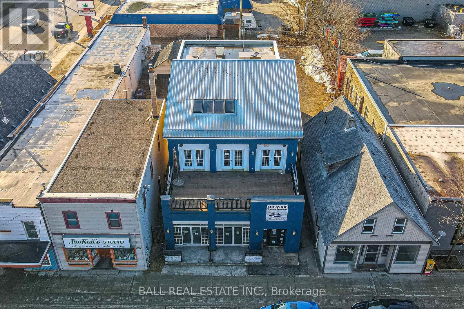 212 Highland Street, Dysart Et Al, Ontario  K0M 1S0 - Photo 30 - X12409755