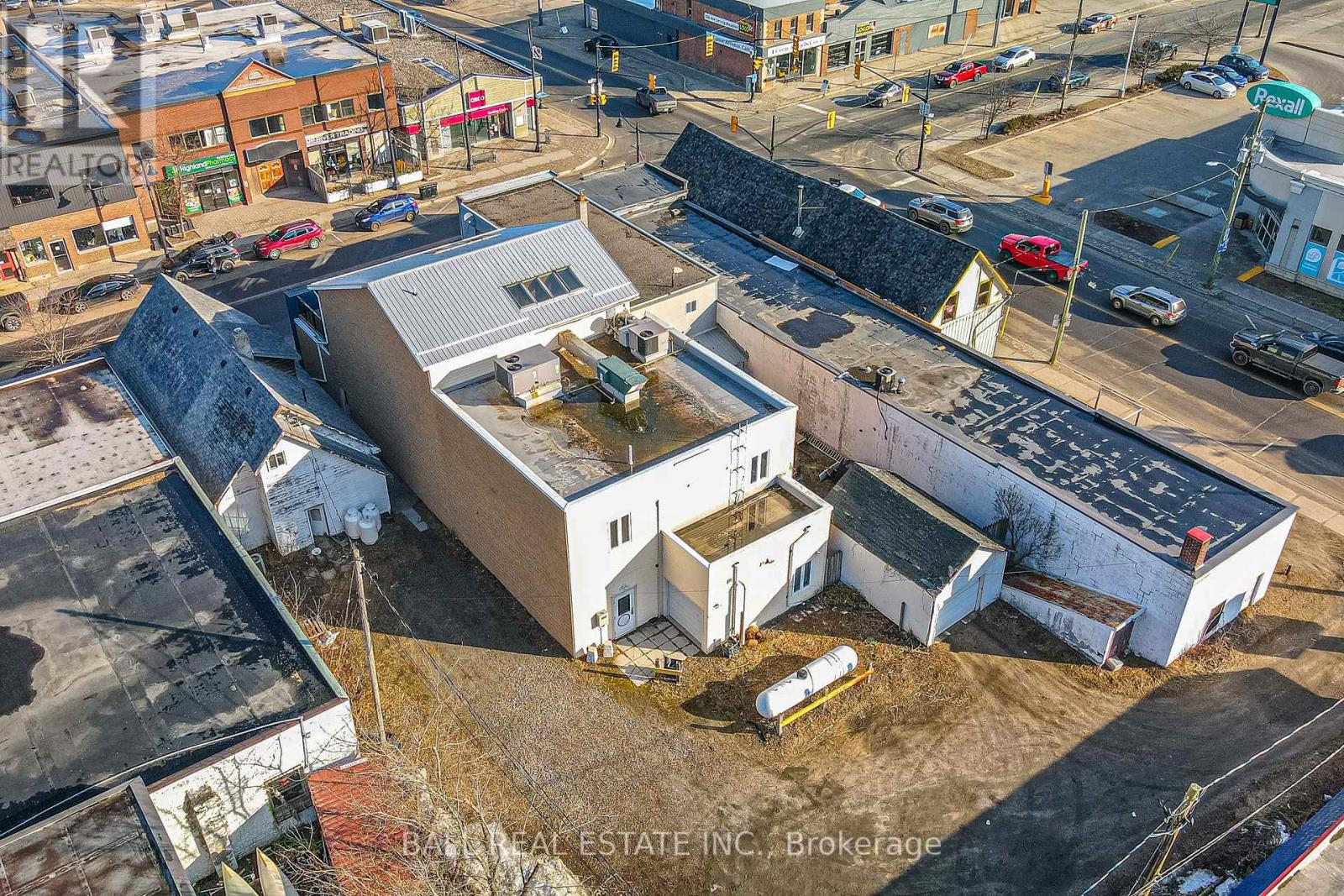 212 Highland Street, Dysart Et Al, Ontario  K0M 1S0 - Photo 31 - X12409755