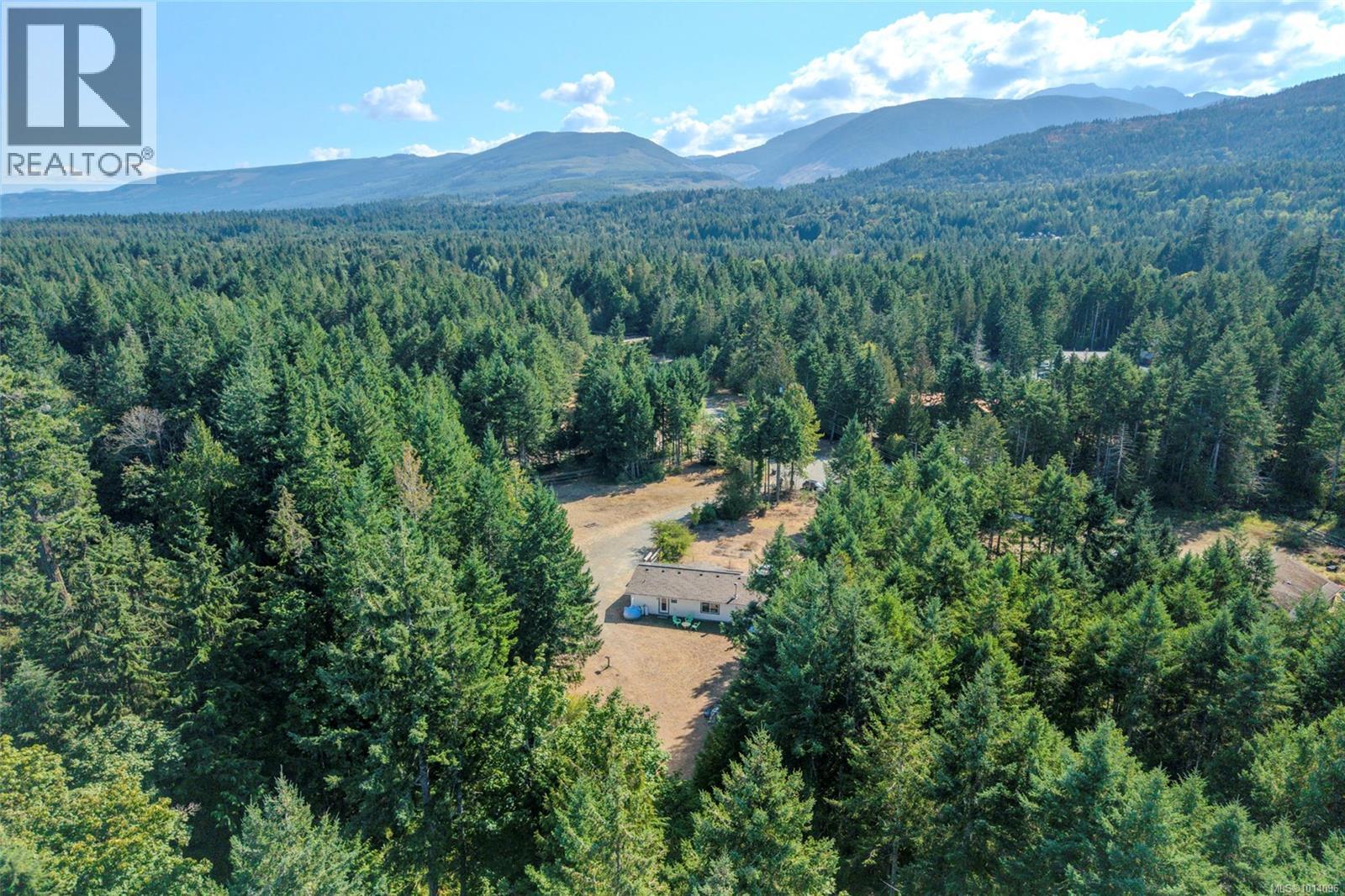 1375 Dolly Varden Way, Qualicum Beach, British Columbia