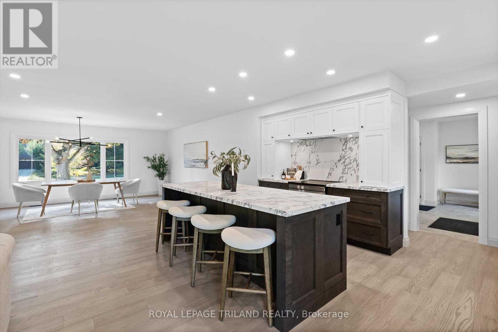 520 Canterbury Road, London North (North A), Ontario  N6H 4R7 - Photo 10 - X12409733