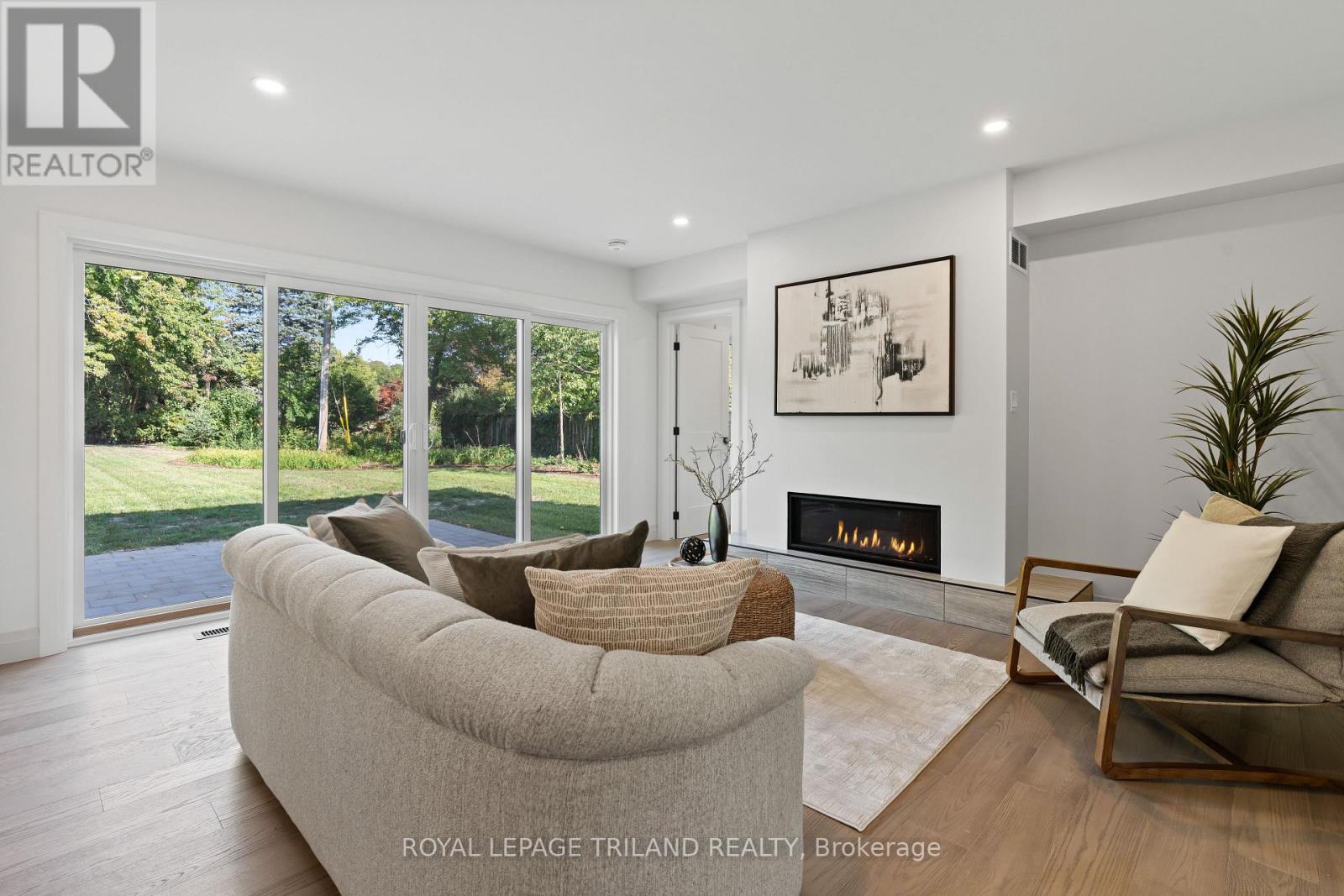 520 Canterbury Road, London North (North A), Ontario  N6H 4R7 - Photo 19 - X12409733
