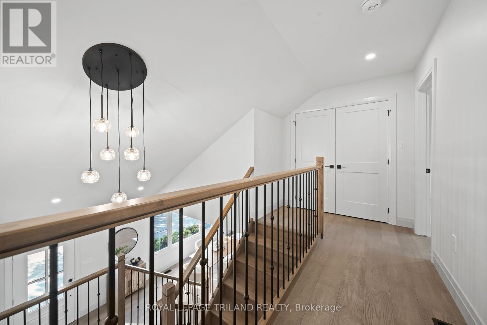 520 Canterbury Road, London North (North A), Ontario  N6H 4R7 - Photo 29 - X12409733