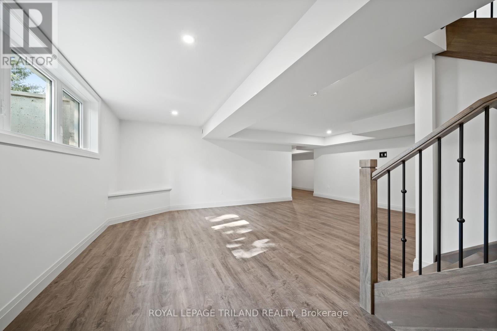 520 Canterbury Road, London North (North A), Ontario  N6H 4R7 - Photo 35 - X12409733