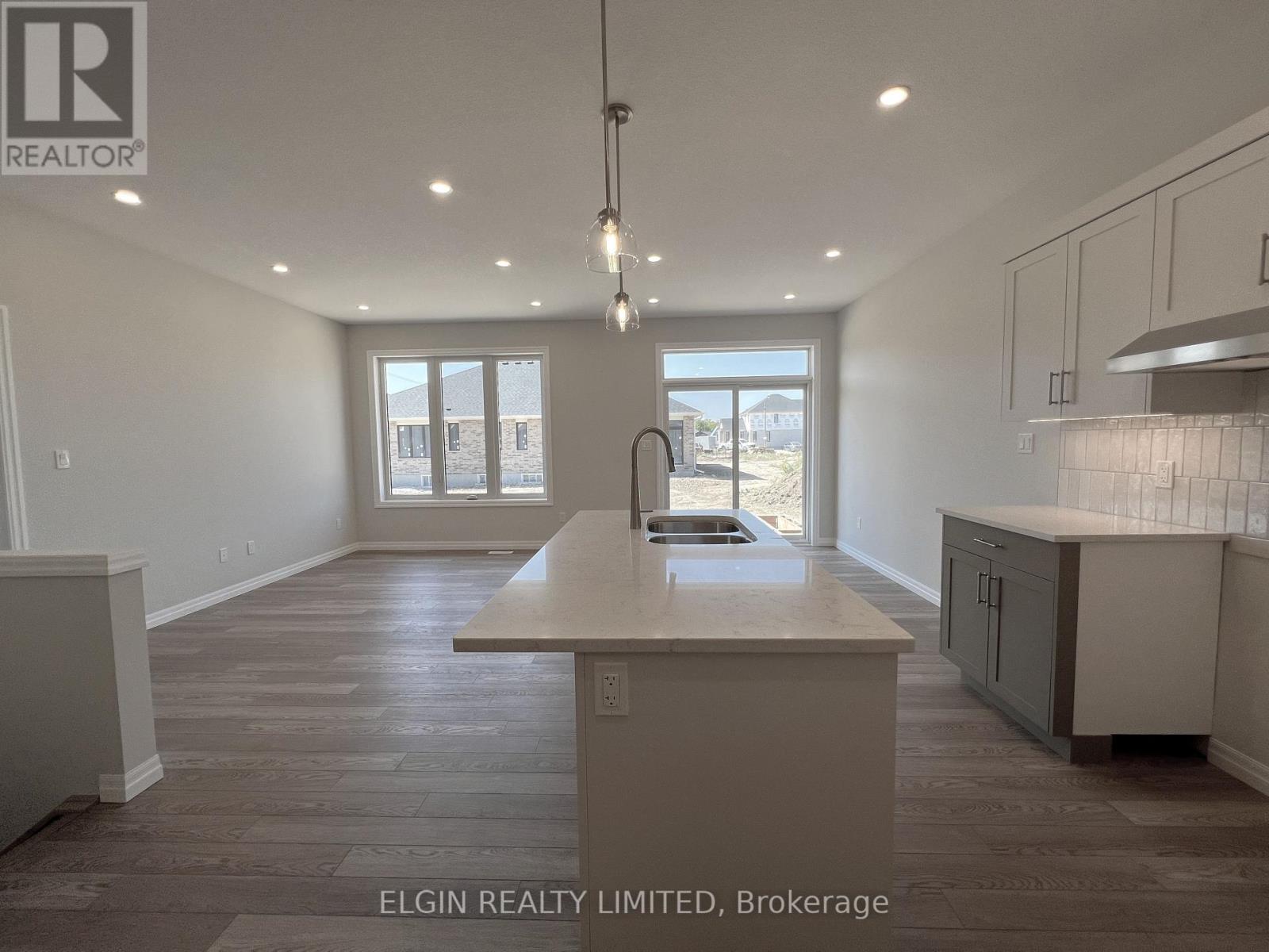 1 Columbus Court, Central Elgin, Ontario  N5P 0E5 - Photo 15 - X12409777