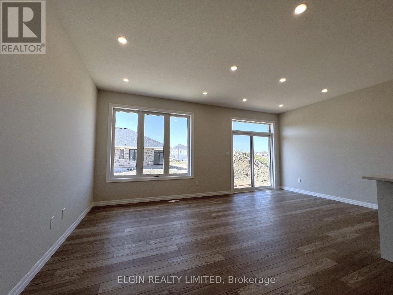 1 Columbus Court, Central Elgin, Ontario  N5P 0E5 - Photo 16 - X12409777