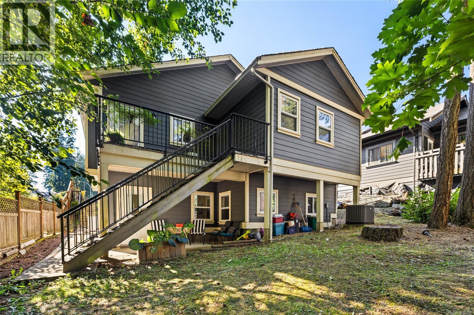 Property at 5969 Stonehaven Dr image 2