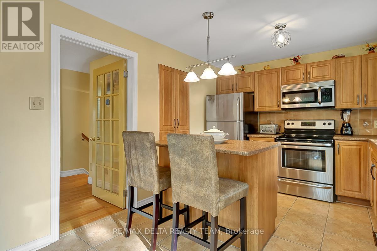 6096 Meadowhill Crescent, Ottawa, Ontario  K1C 5R8 - Photo 15 - X12409758