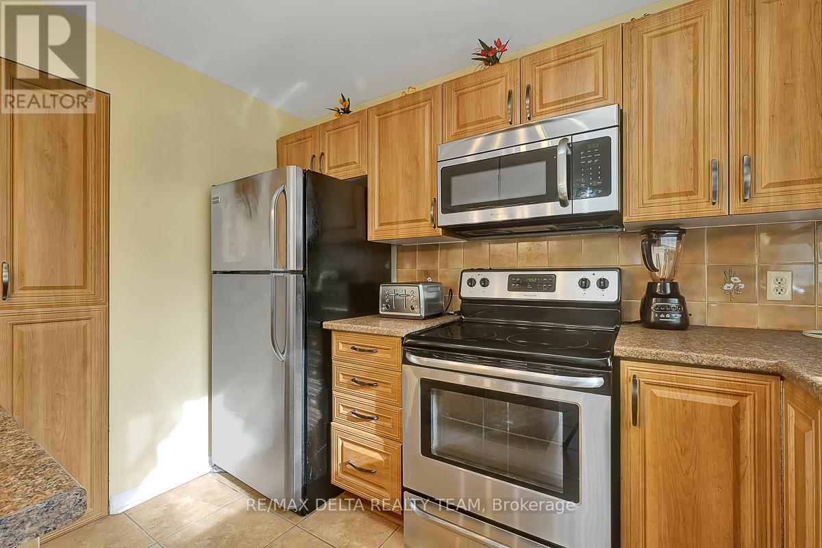 6096 Meadowhill Crescent, Ottawa, Ontario  K1C 5R8 - Photo 16 - X12409758
