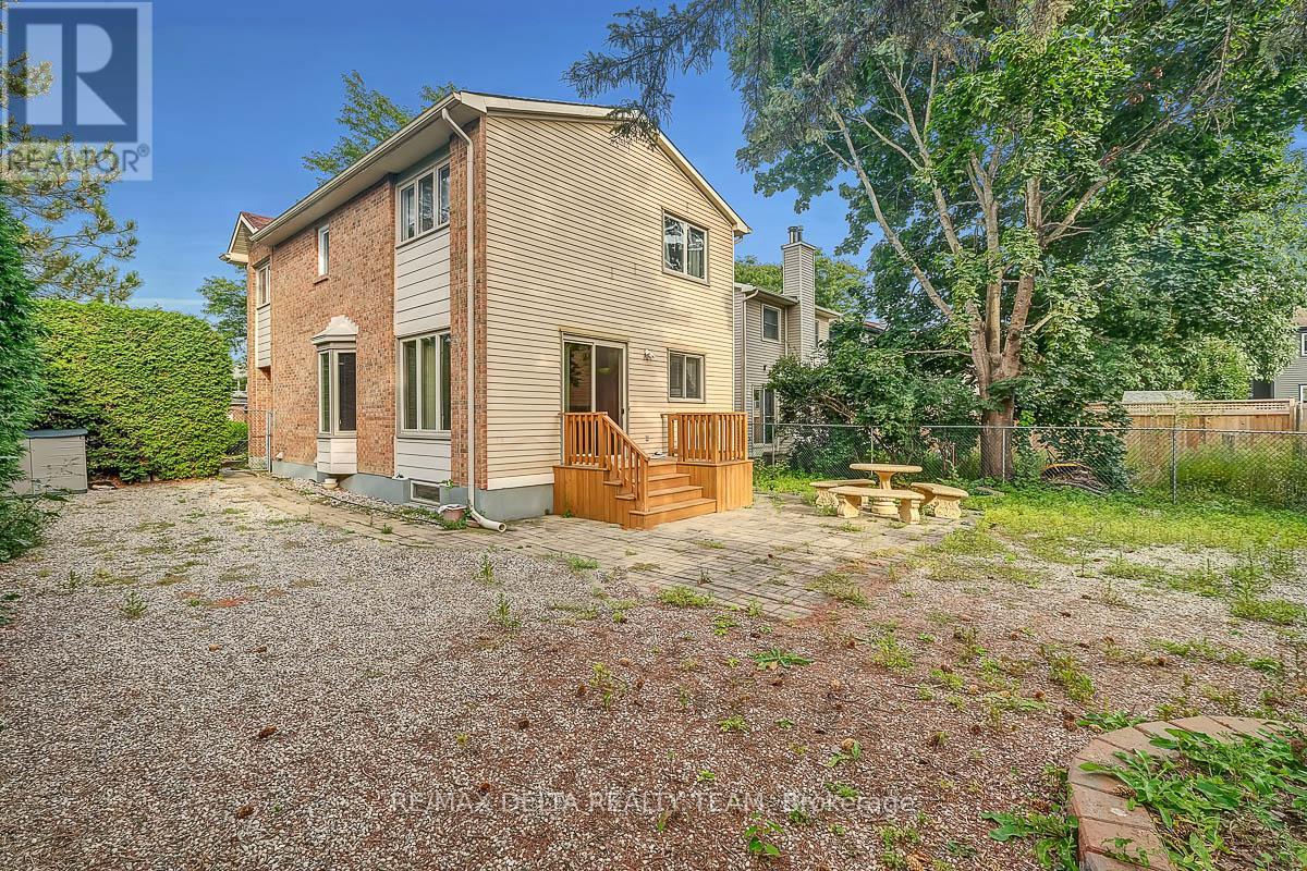 6096 Meadowhill Crescent, Ottawa, Ontario  K1C 5R8 - Photo 39 - X12409758