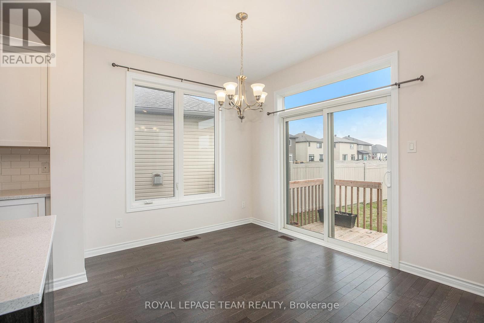 521 Kindred Crescent, North Grenville, Ontario  K0G 1J0 - Photo 12 - X12409790