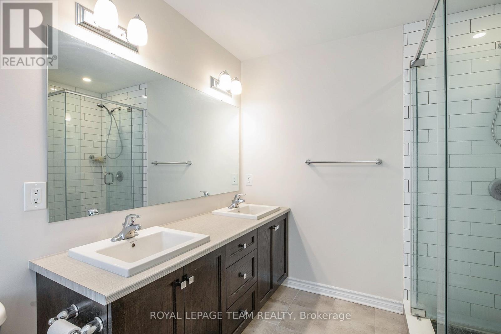 521 Kindred Crescent, North Grenville, Ontario  K0G 1J0 - Photo 27 - X12409790