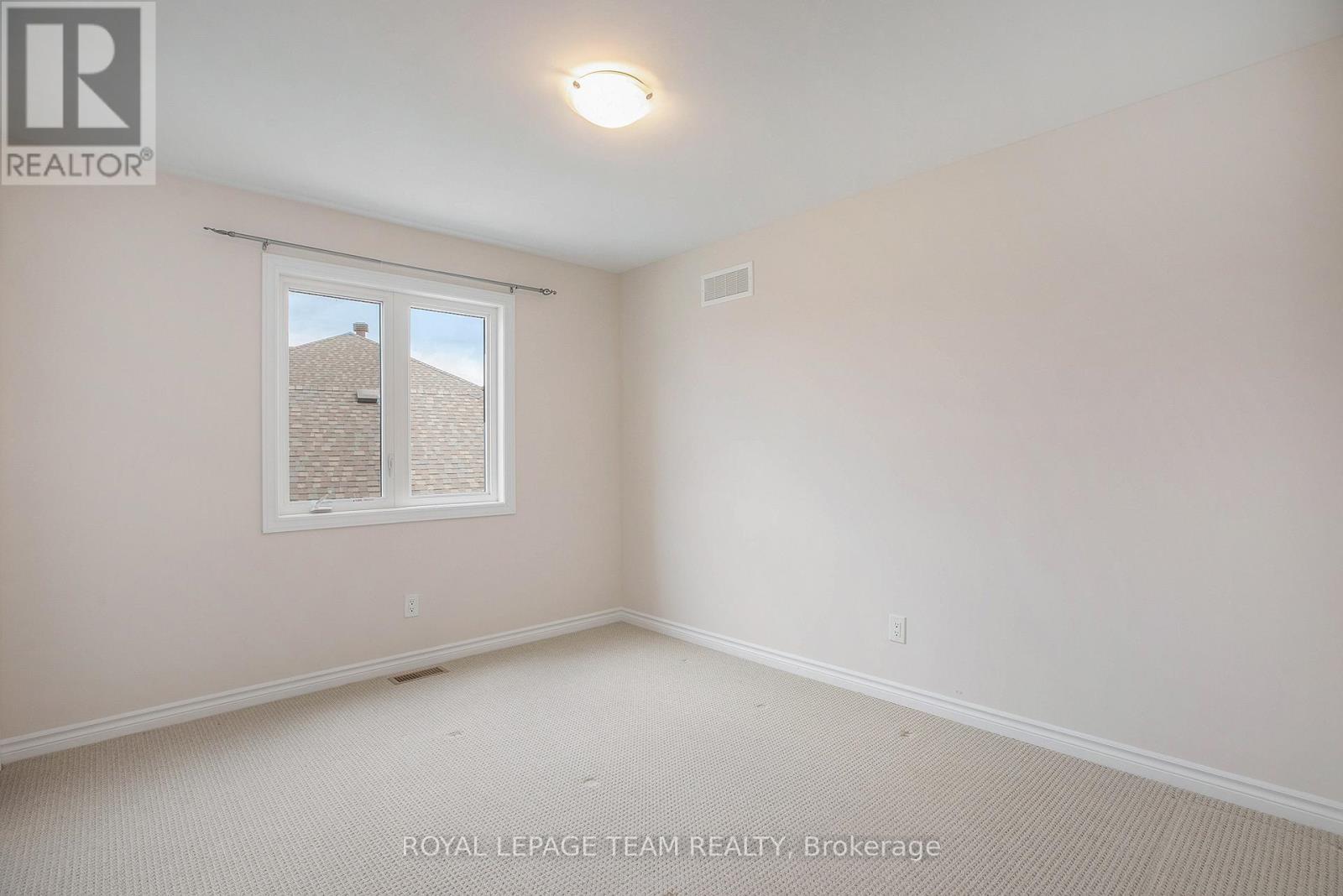 521 Kindred Crescent, North Grenville, Ontario  K0G 1J0 - Photo 33 - X12409790