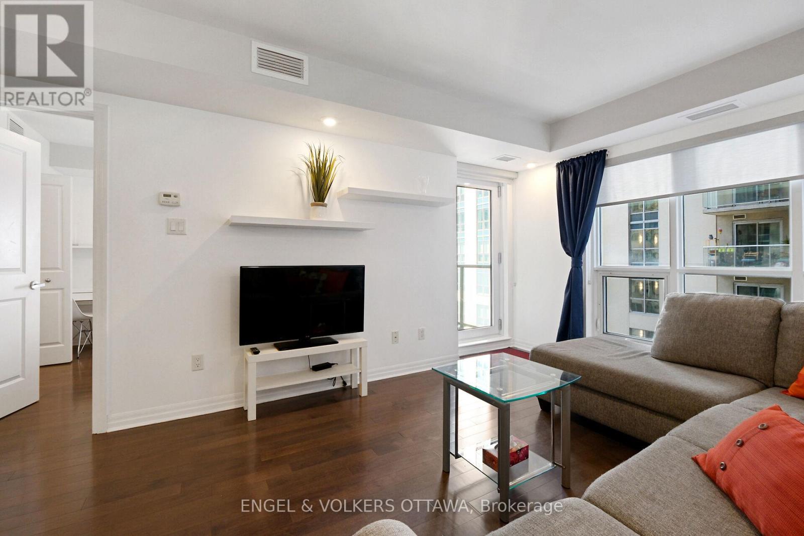 707 - 195 Besserer Street, Ottawa, Ontario  K1N 0B6 - Photo 18 - X12409799