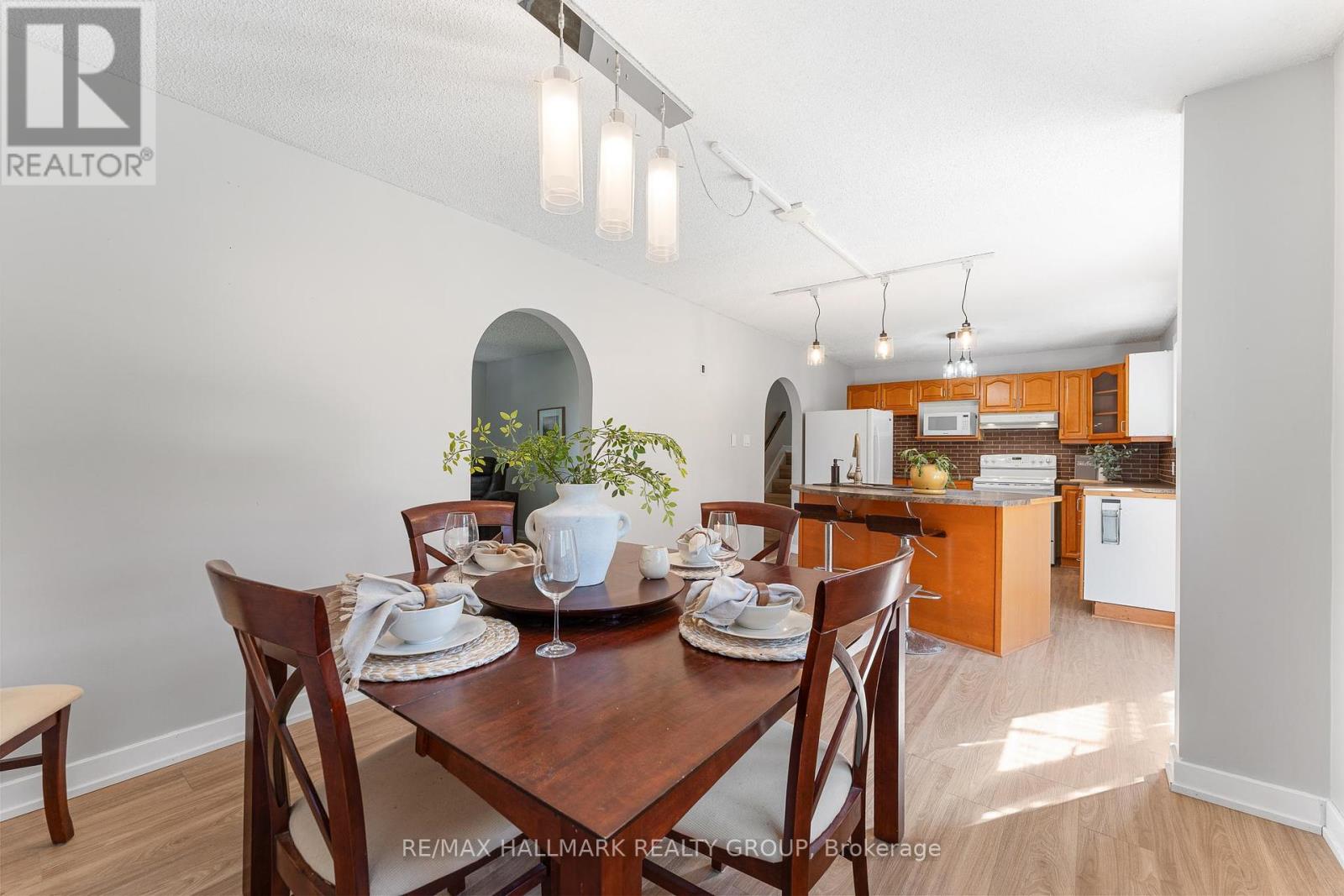 3960 Farmers Way, Ottawa, Ontario  K0A 1K0 - Photo 12 - X12409806