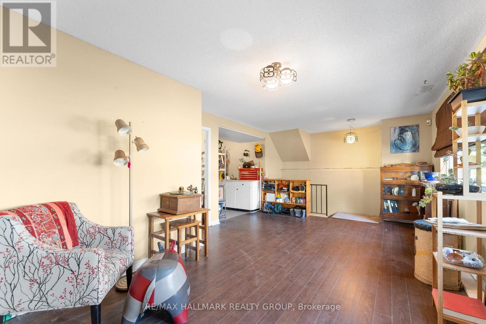 3960 Farmers Way, Ottawa, Ontario  K0A 1K0 - Photo 25 - X12409806