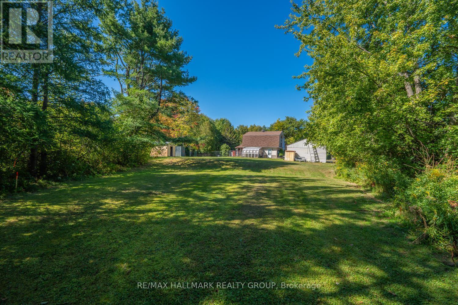 3960 Farmers Way, Ottawa, Ontario  K0A 1K0 - Photo 32 - X12409806
