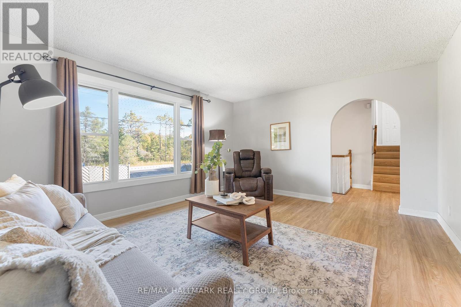 3960 Farmers Way, Ottawa, Ontario  K0A 1K0 - Photo 6 - X12409806