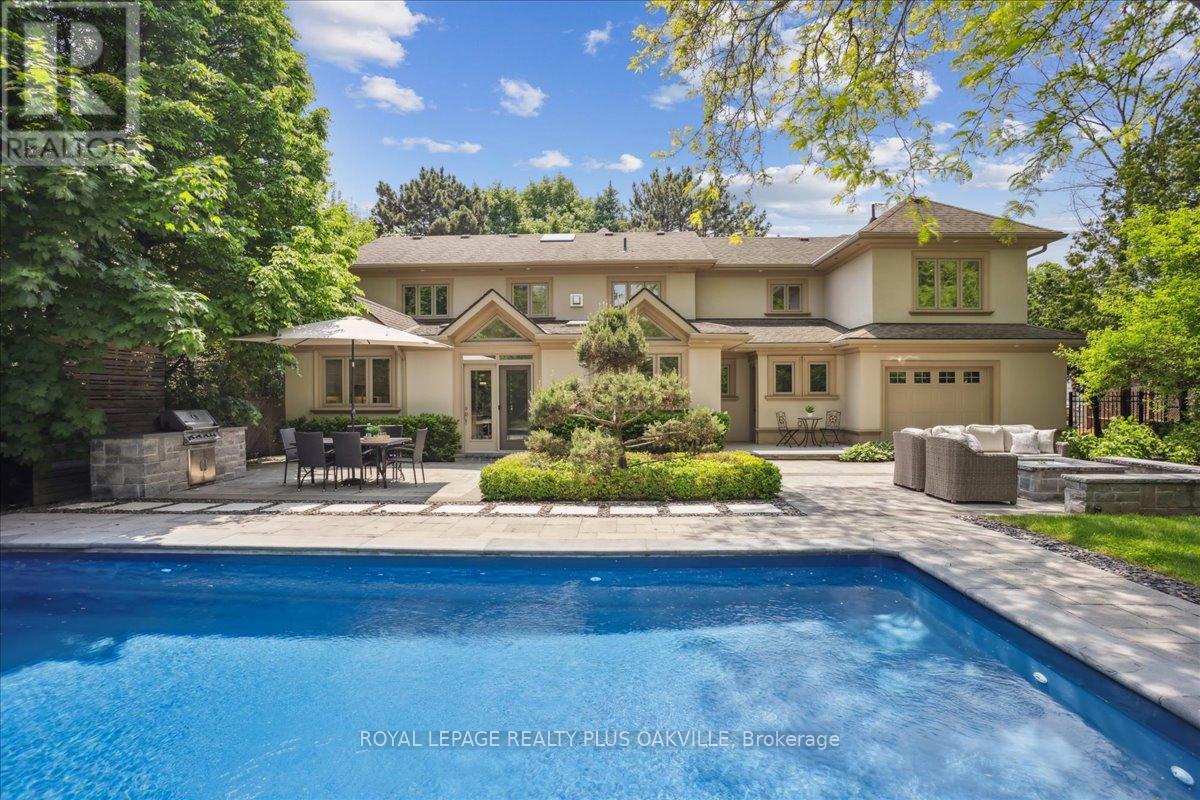 621 North Shore Boulevard E, Burlington (Lasalle), Ontario  L7T 1X4 - Photo 41 - W12409565