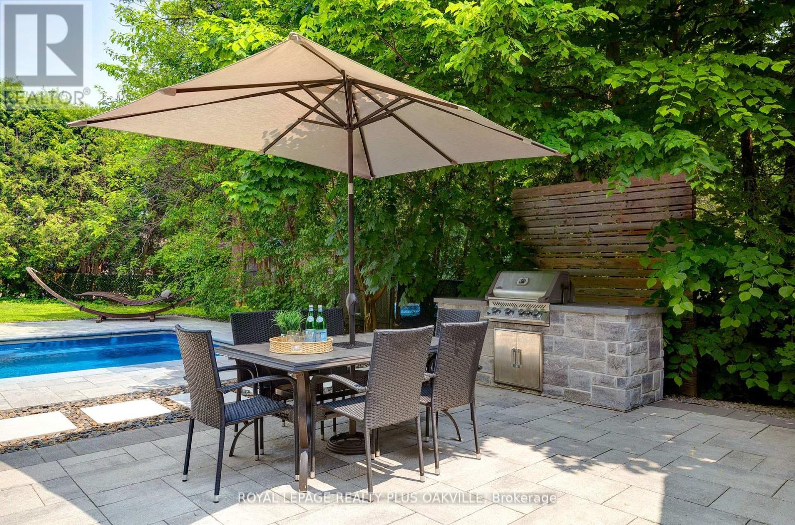 621 North Shore Boulevard E, Burlington (Lasalle), Ontario  L7T 1X4 - Photo 44 - W12409565