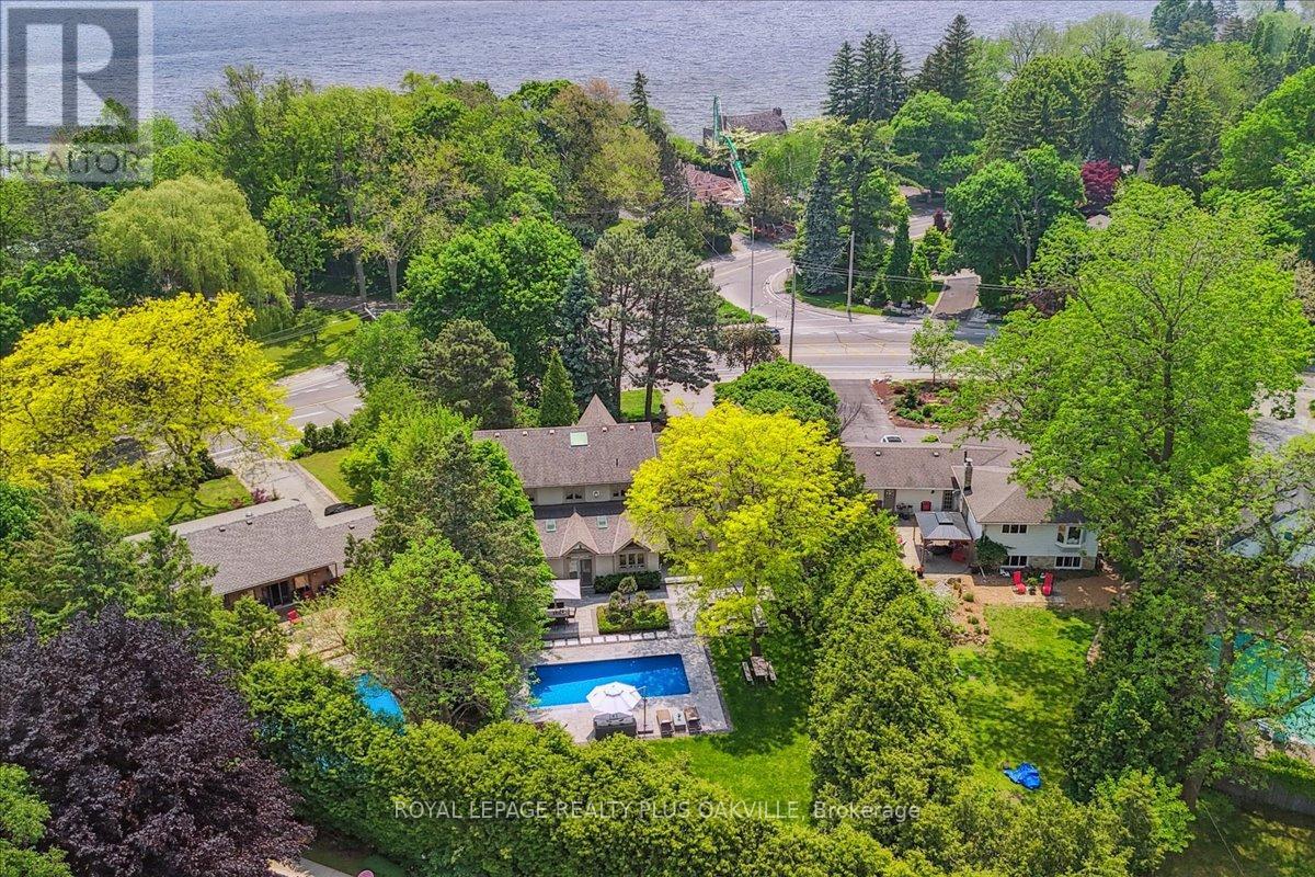 621 North Shore Boulevard E, Burlington (Lasalle), Ontario  L7T 1X4 - Photo 50 - W12409565