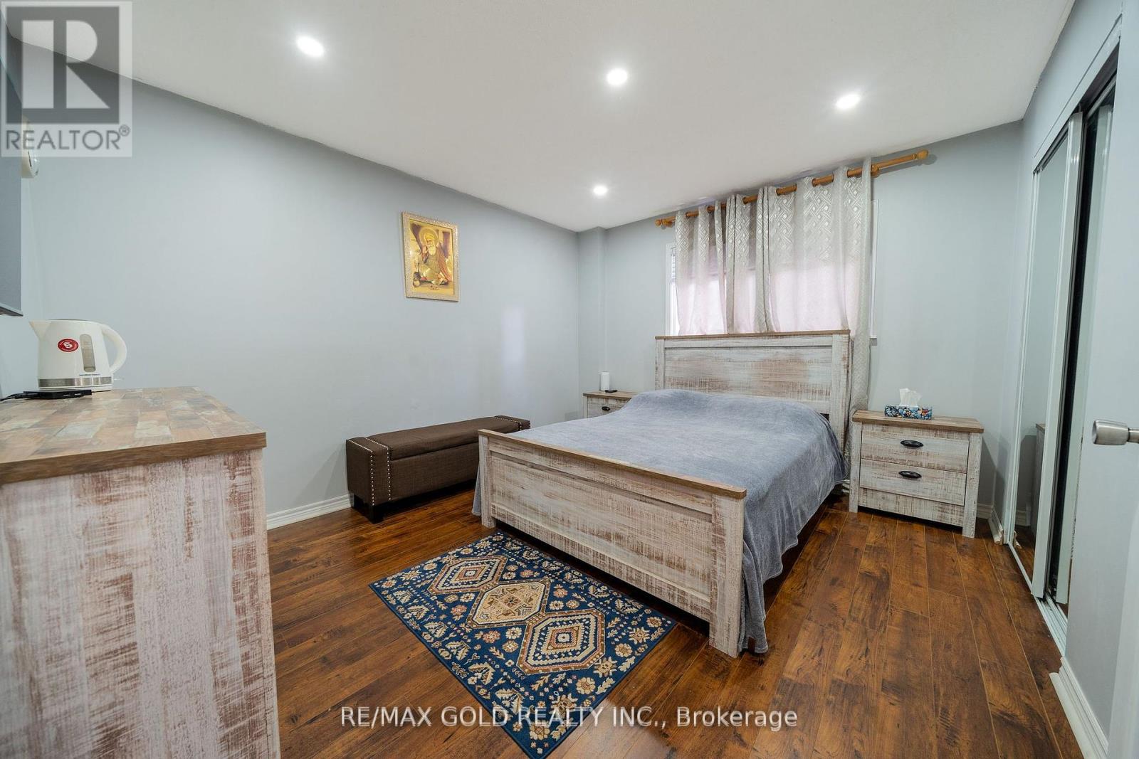 92 Jaffa Drive, Brampton, Ontario  L6S 4C6 - Photo 36 - W12409581
