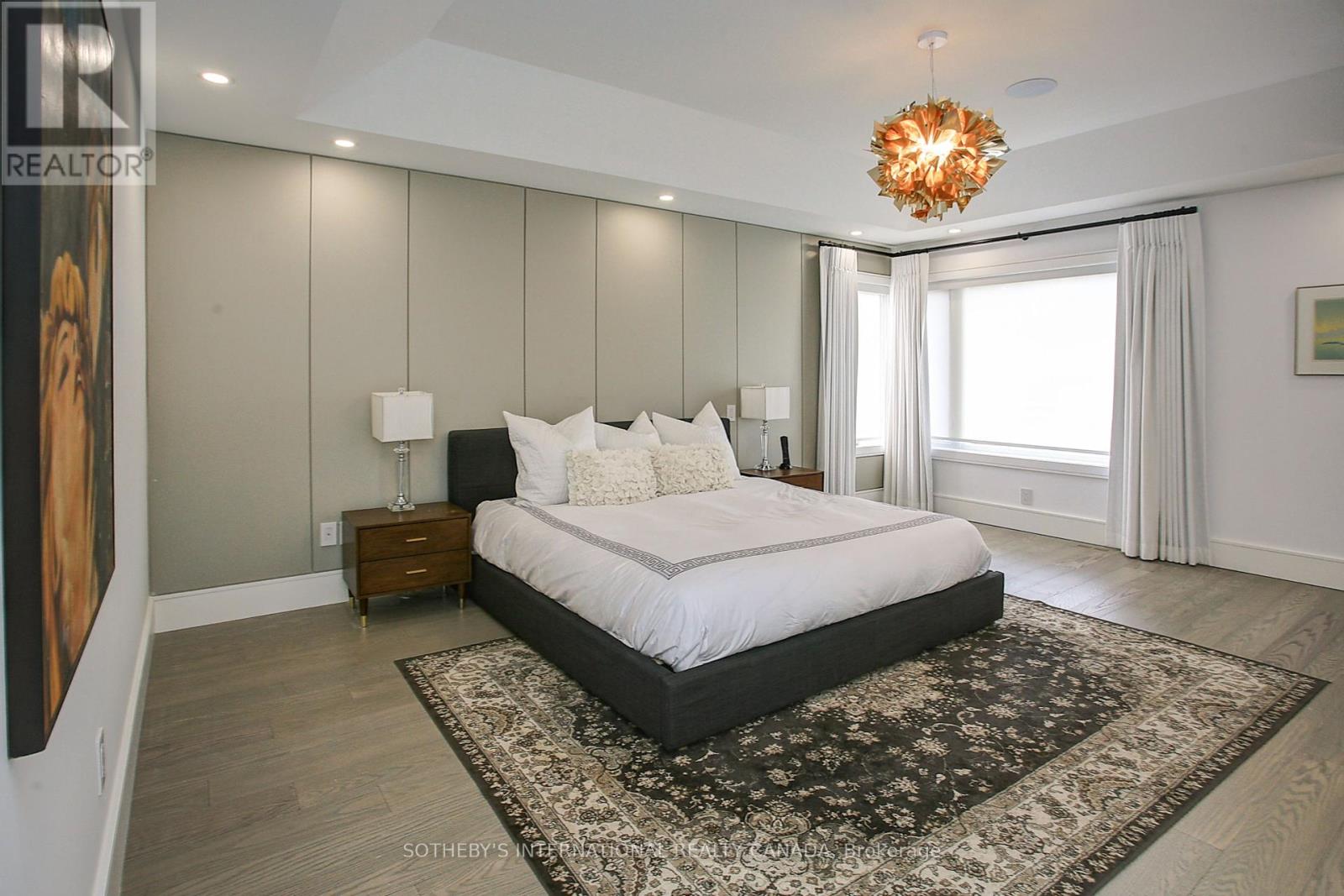 36 Burrows Avenue, Toronto, Ontario  M9B 4W7 - Photo 19 - W12409633