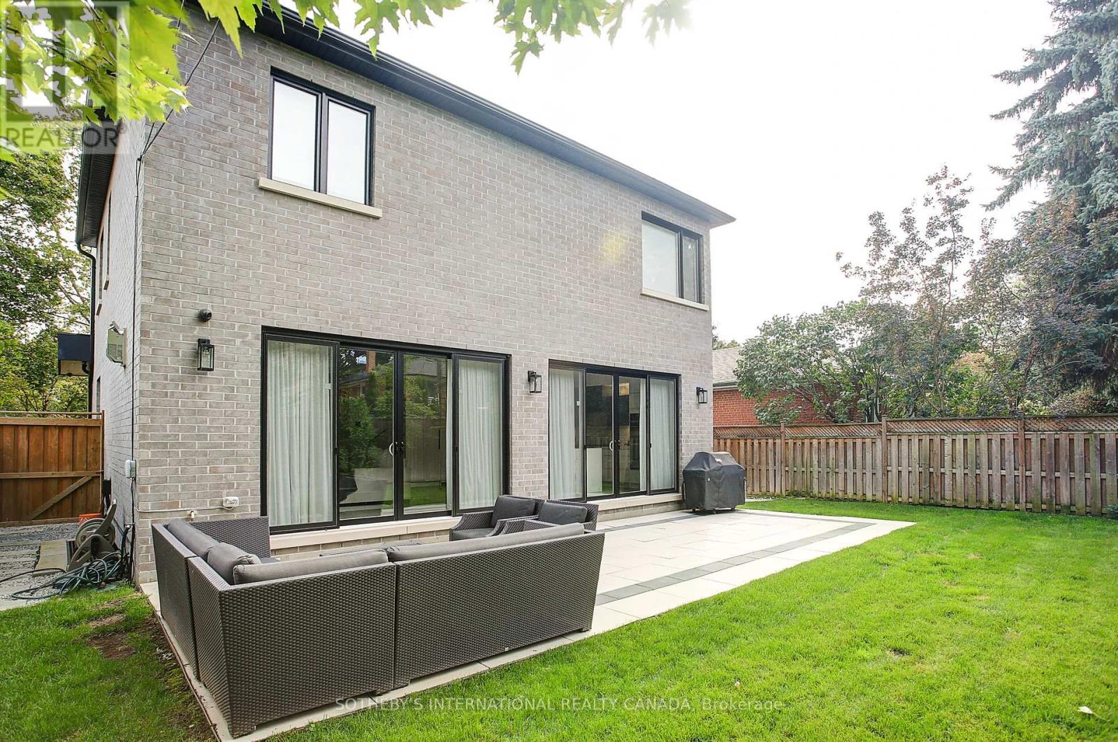 36 Burrows Avenue, Toronto, Ontario  M9B 4W7 - Photo 30 - W12409633
