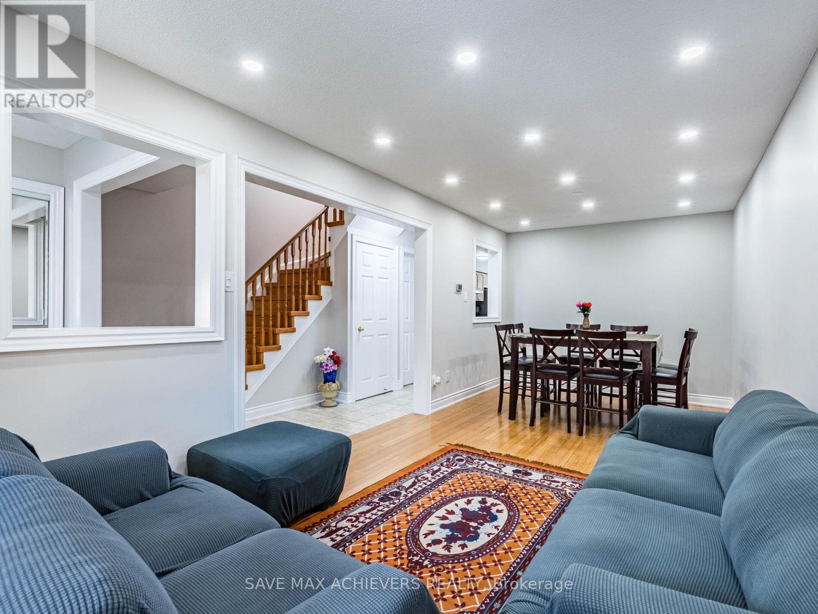 1041 Blizzard Road, Mississauga, Ontario  L5V 1T2 - Photo 10 - W12409639